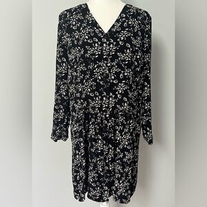 Garnet Hill Long Sleeve V-Neck Drop Waist Pleated Dress Black White Floral Sz 10